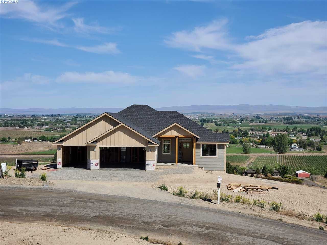 Photo of Newly Listed – 21902 S 1522 Prsw, Prosser, WA 99350
