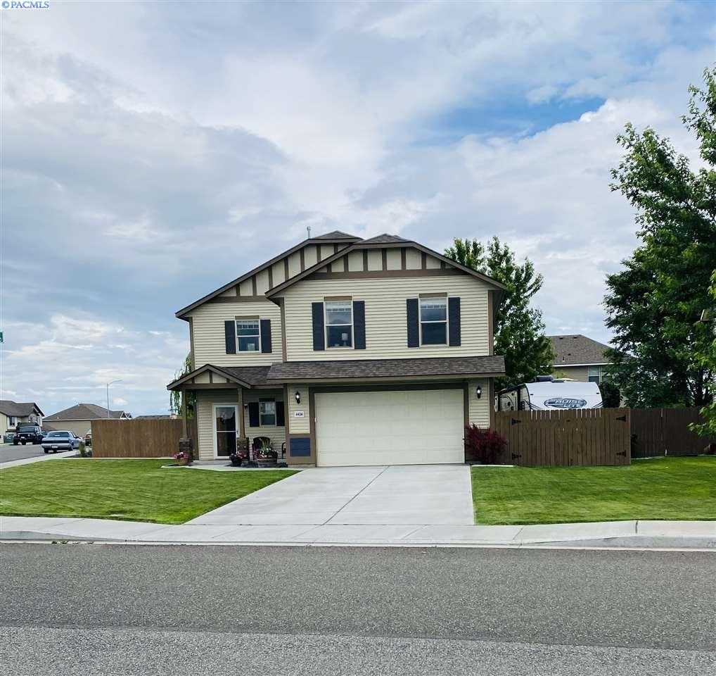 Photo of Newly Listed – 4404 Parley Dr, Pasco, WA 99301