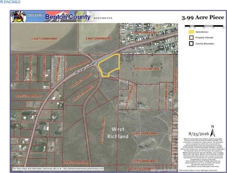 Photo of Newly Listed – 140 Belmont Blvd, West Richland, WA 99353