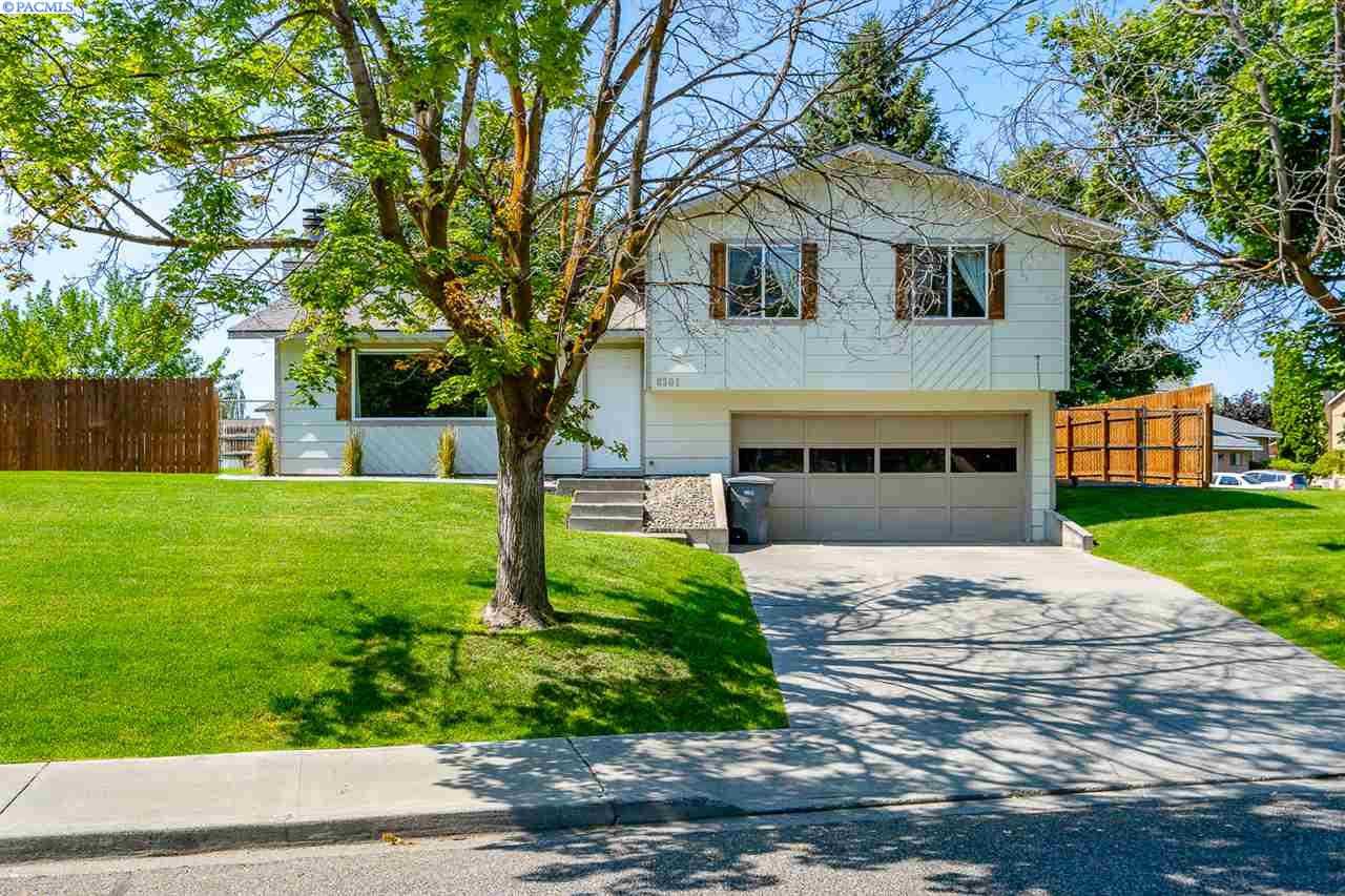 Photo of Newly Listed – 8501 W Hood Ave, Kennewick, WA 99336