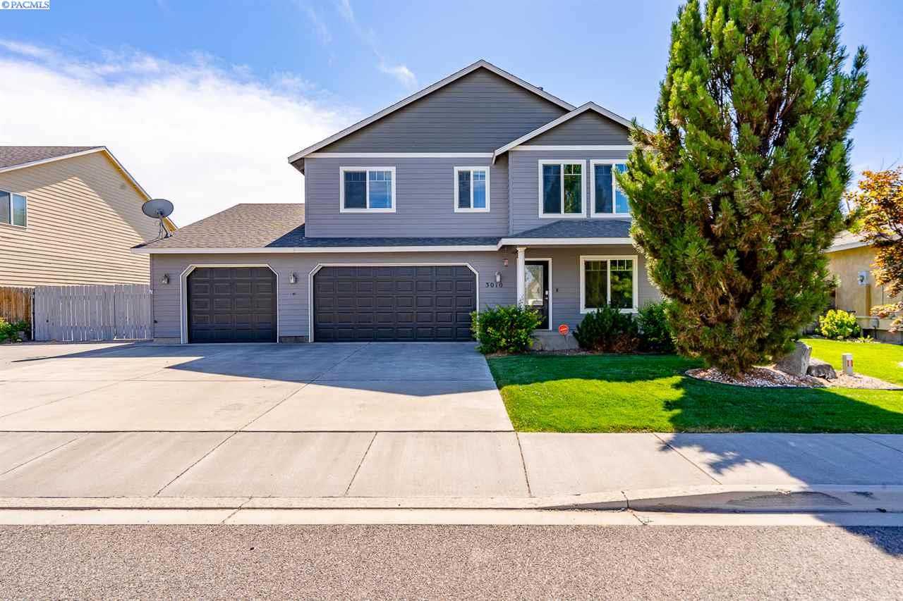 Photo of Newly Listed – 3010 S Tacoma Pl, Kennewick, WA 99337