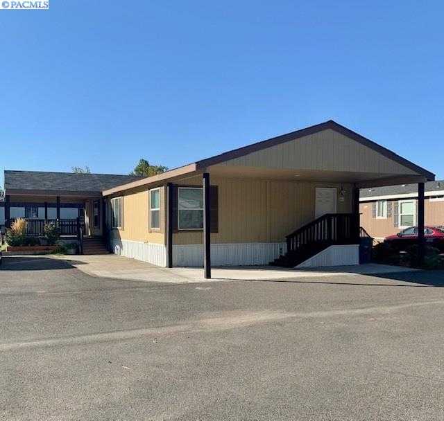 Photo of Newly Listed – 2021 Mahan Ave, Richland, WA 99354