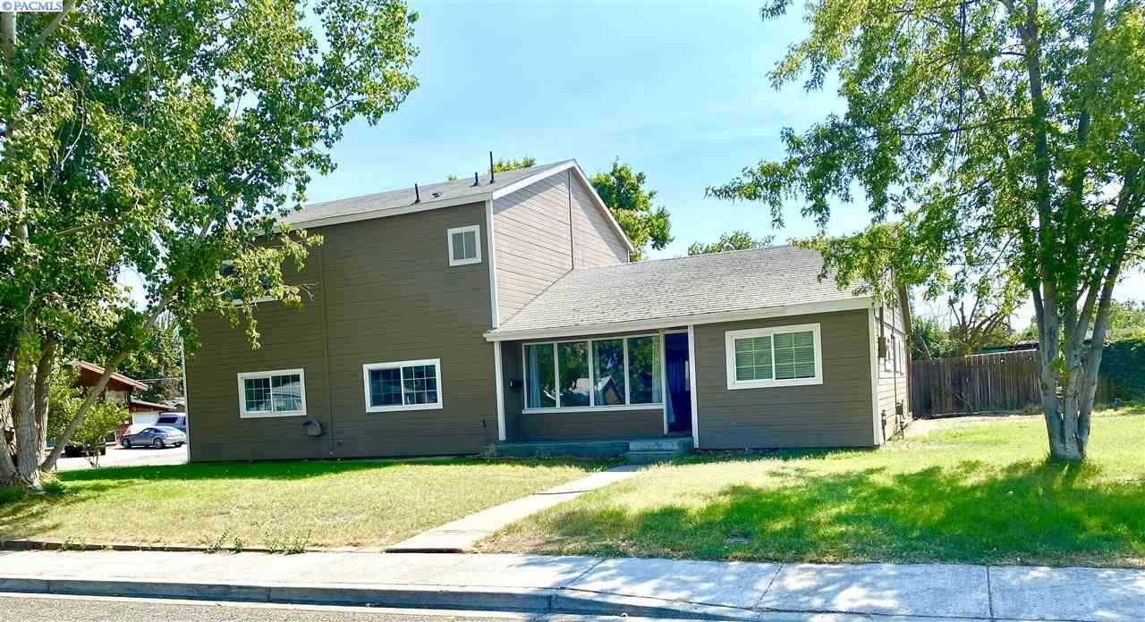 Photo of Newly Listed – 1805 Longfitt, Richland, WA 99352