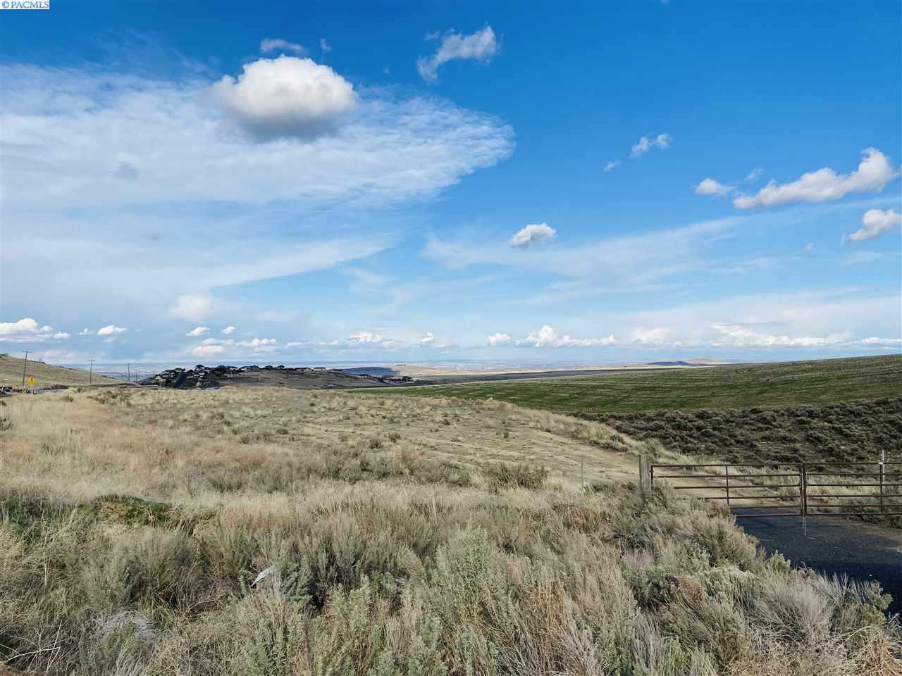 Photo of Newly Listed – Tbd S Clodfelter Rd, Kennewick, WA 99338