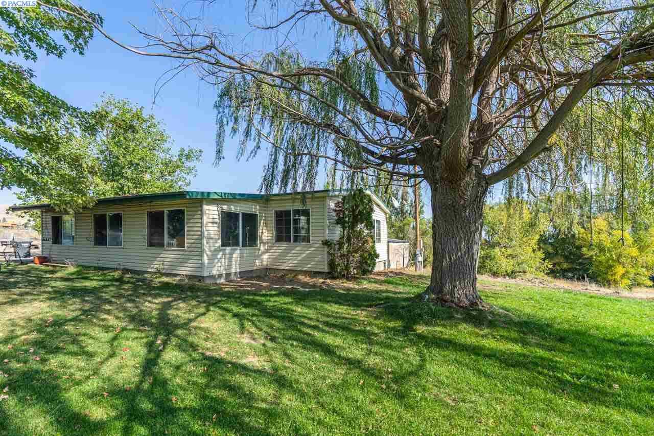 Photo of Newly Listed – 60803 N 68 Pr Nw, Benton City, WA 99320