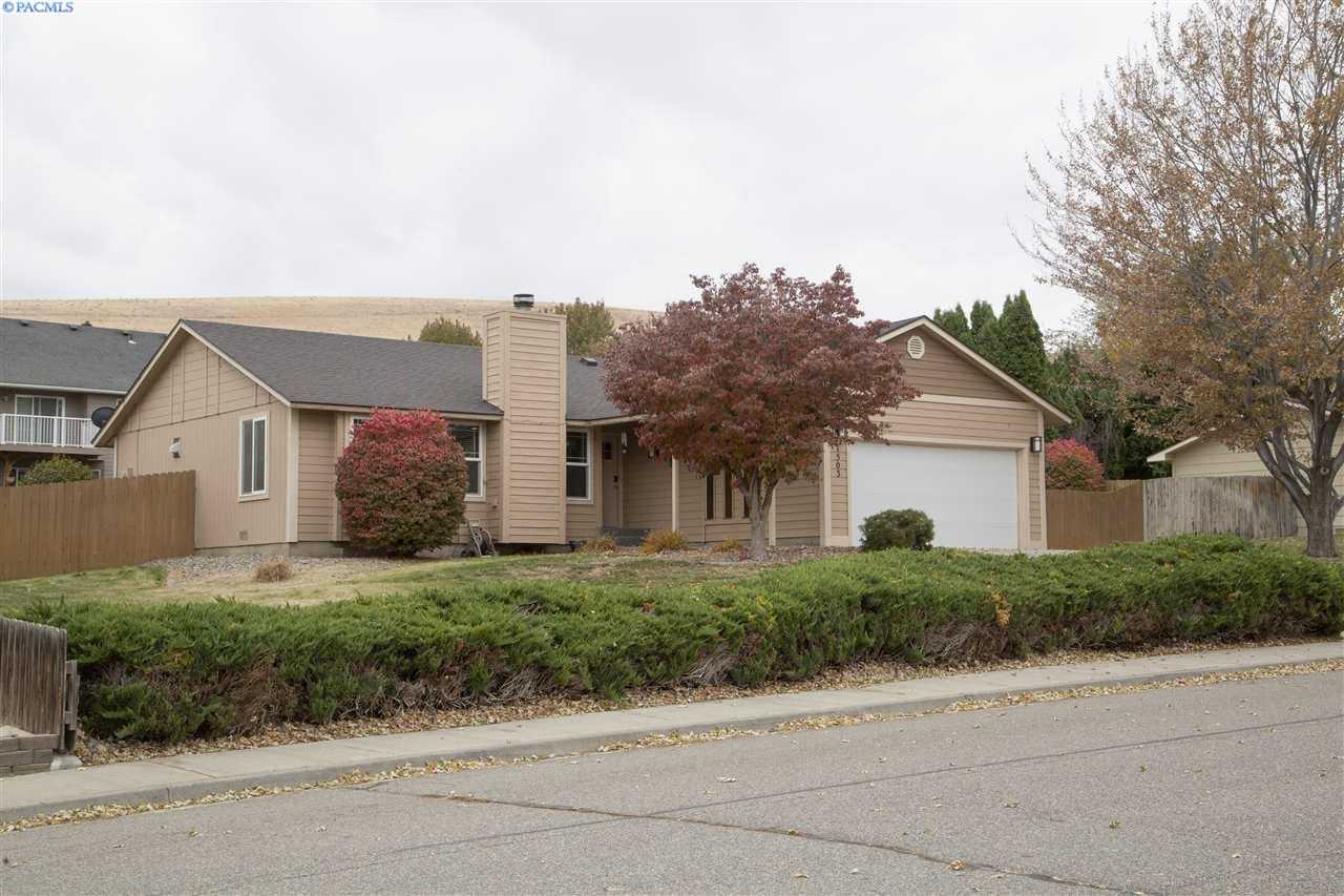 Photo of Newly Listed – 1503 W 46th Ave, Kennewick, WA 99337