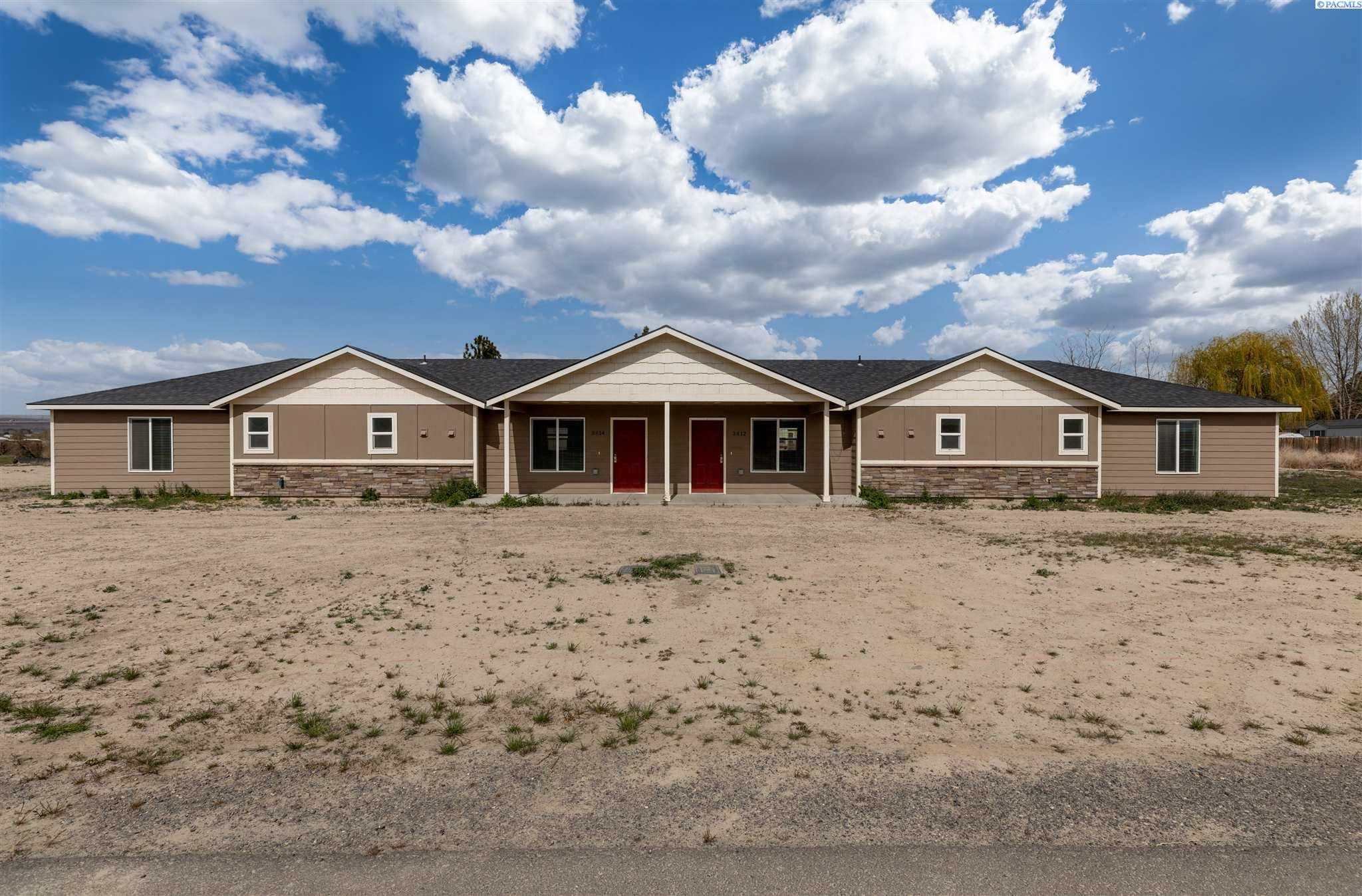 Photo of Newly Listed – 3812/3814 W Sandy Lane, Benton City, WA 99320