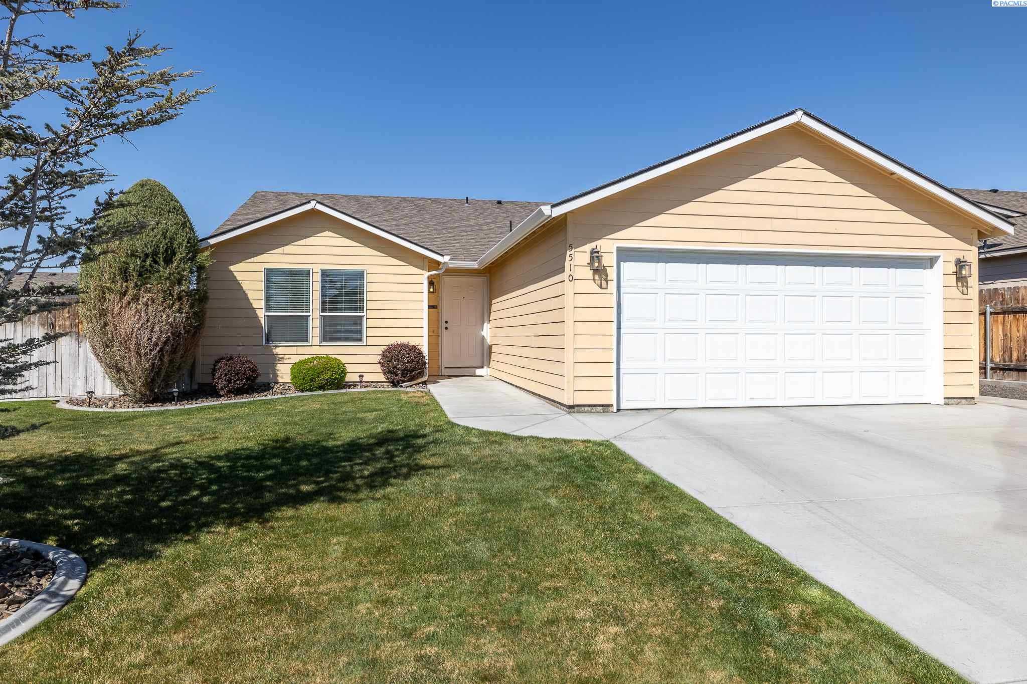 Photo of Newly Listed – 5510 Hayes Lane, Pasco, WA 99301