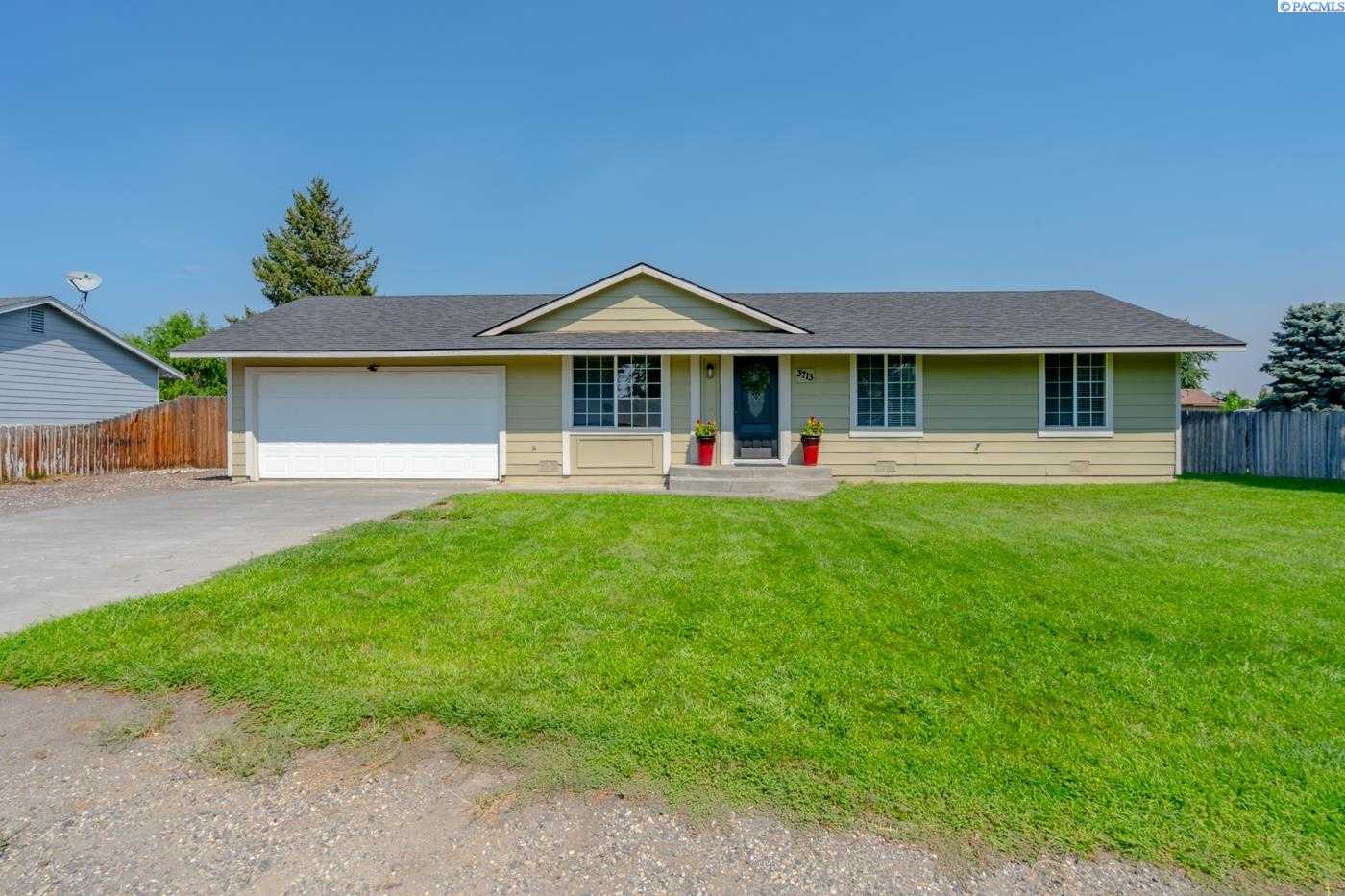 Photo of Newly Listed – 3713 W Ella St, Pasco, WA 99301