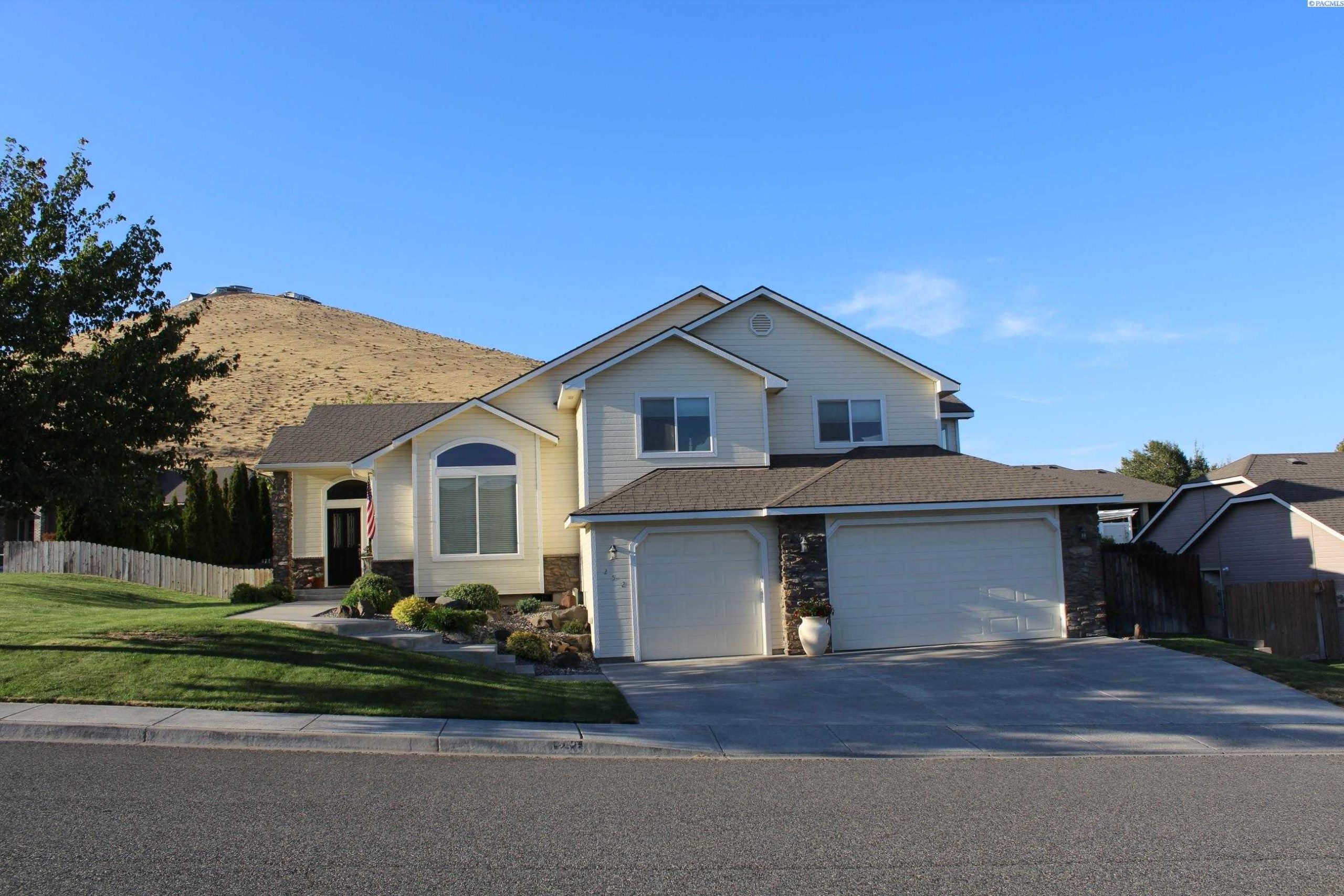 Photo of Newly Listed – 252 Sell Ln., Richland, WA 99352