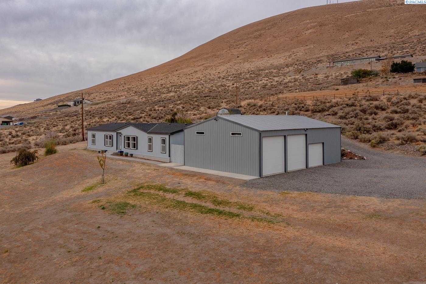 Photo of Newly Listed – 34505 E Red Mountain Rd., Benton City, WA 99320