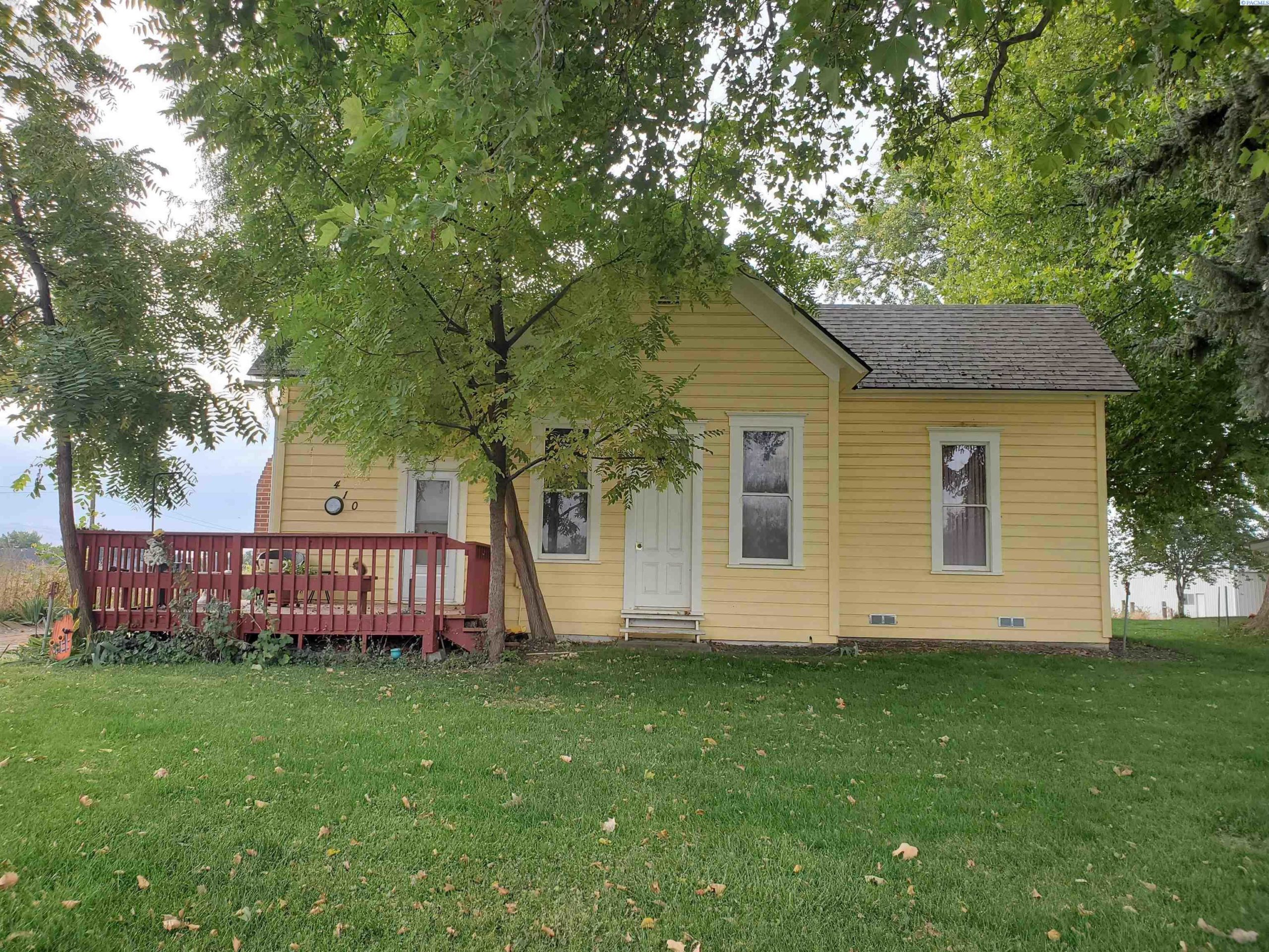 Photo of Newly Listed – 410 Reser Rd, Walla Walla, WA 99362