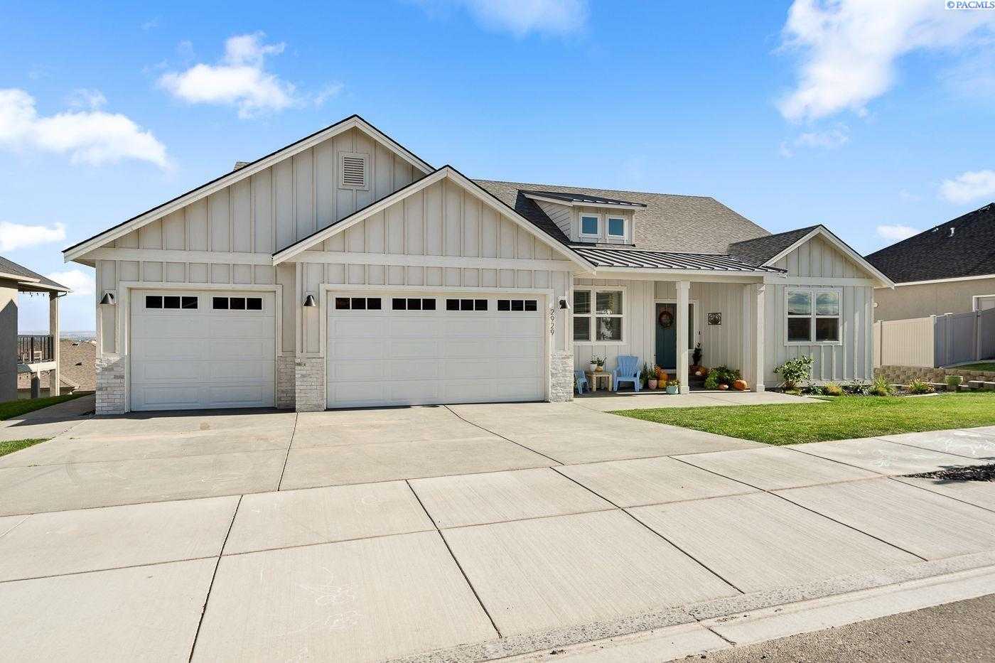 Photo of Newly Listed – 2929 S Kellogg St, Kennewick, WA 99336