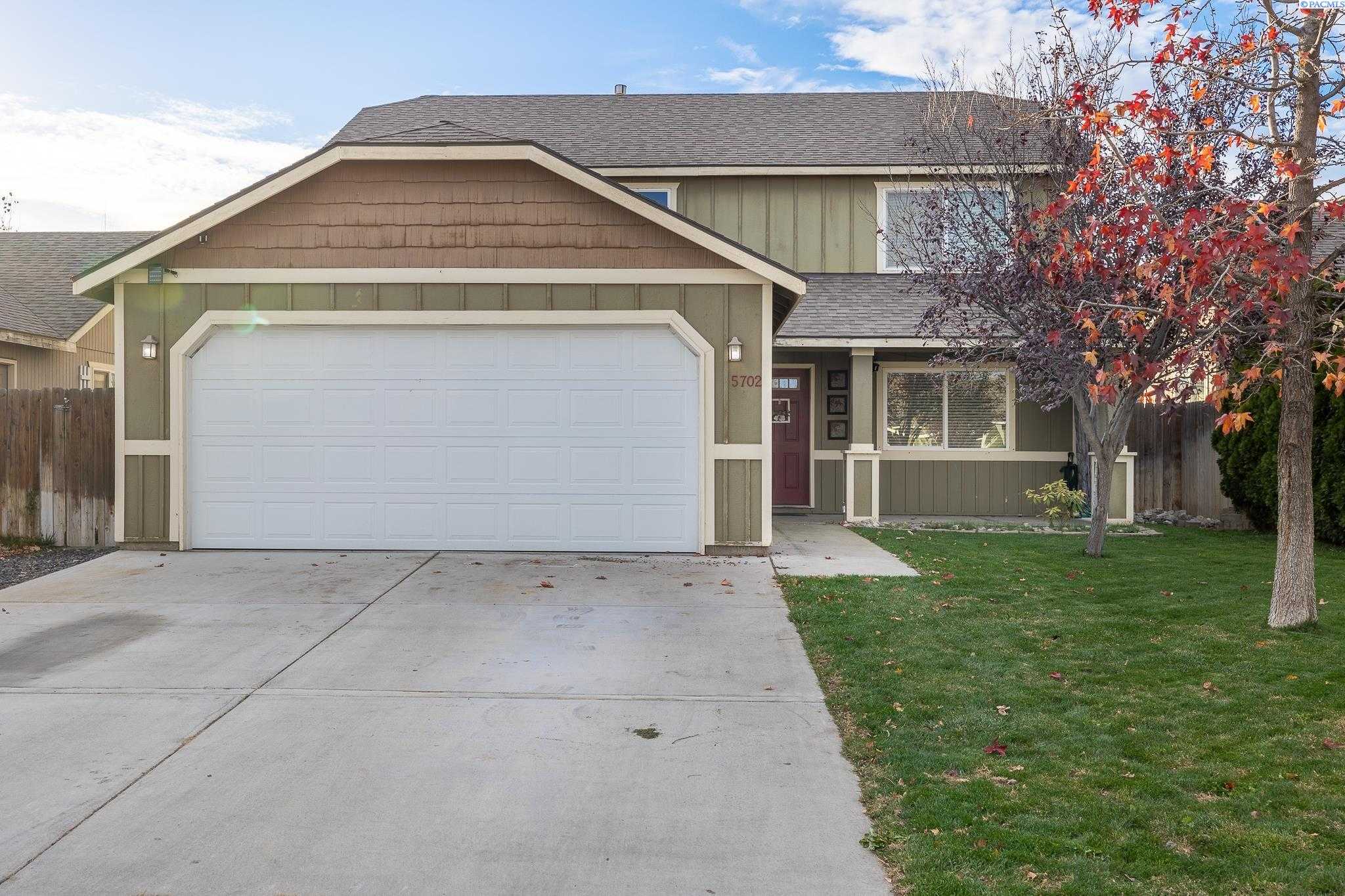 Photo of Newly Listed – 5702 Westport, Pasco, WA 99301