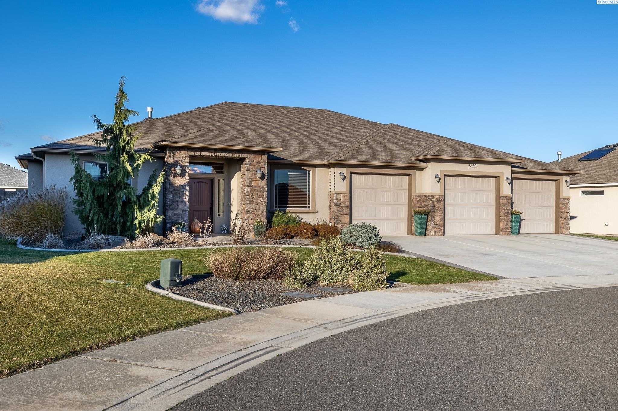 Photo of Newly Listed – 6820 Slate Ct., West Richland, WA 99353