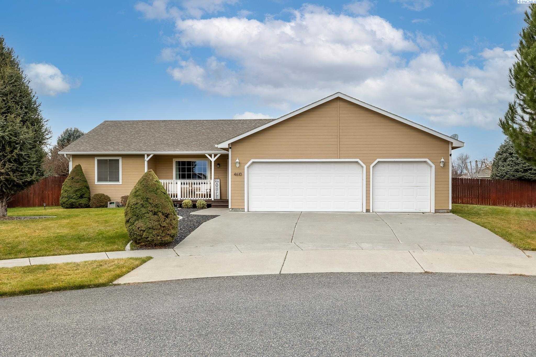 Photo of Newly Listed – 4610 N 44th Pl, Pasco, WA 99301