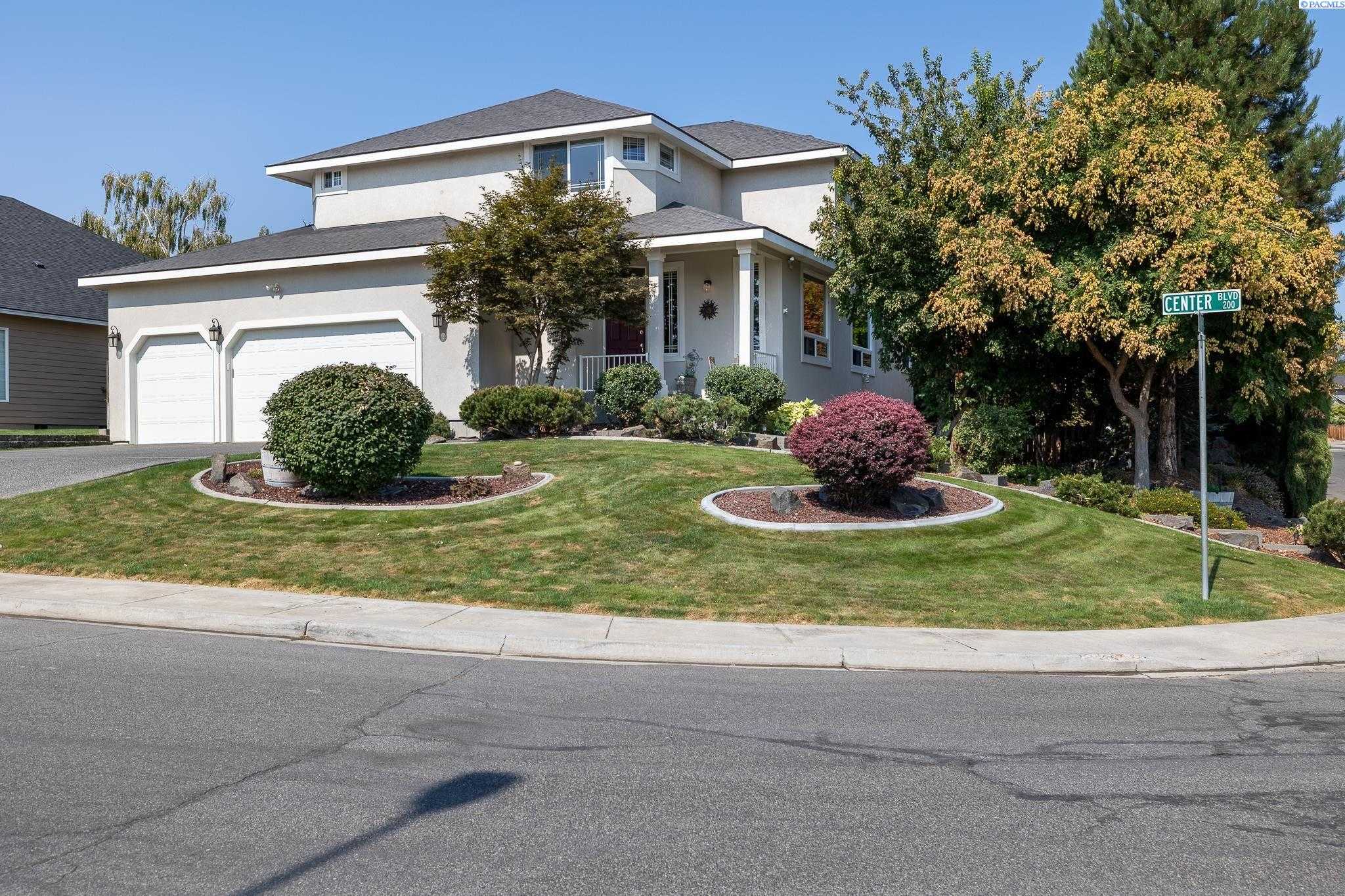 Photo of Newly Listed – 2723 Eastwood Avenue, Richland, WA 99352