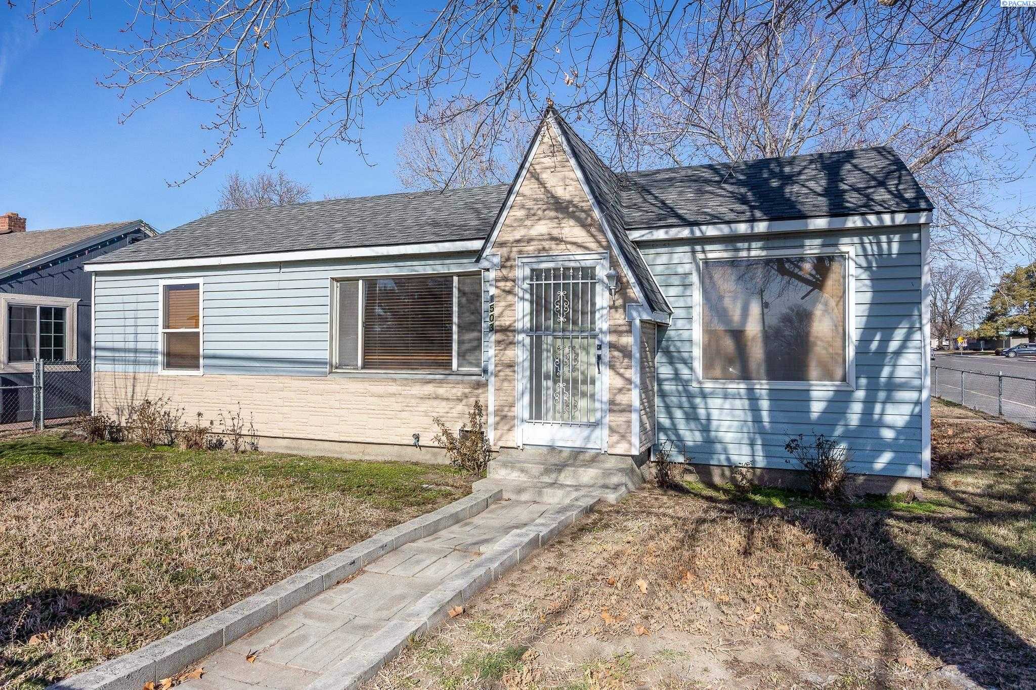 Photo of Newly Listed – 1503 W Clark St, Pasco, WA 99301