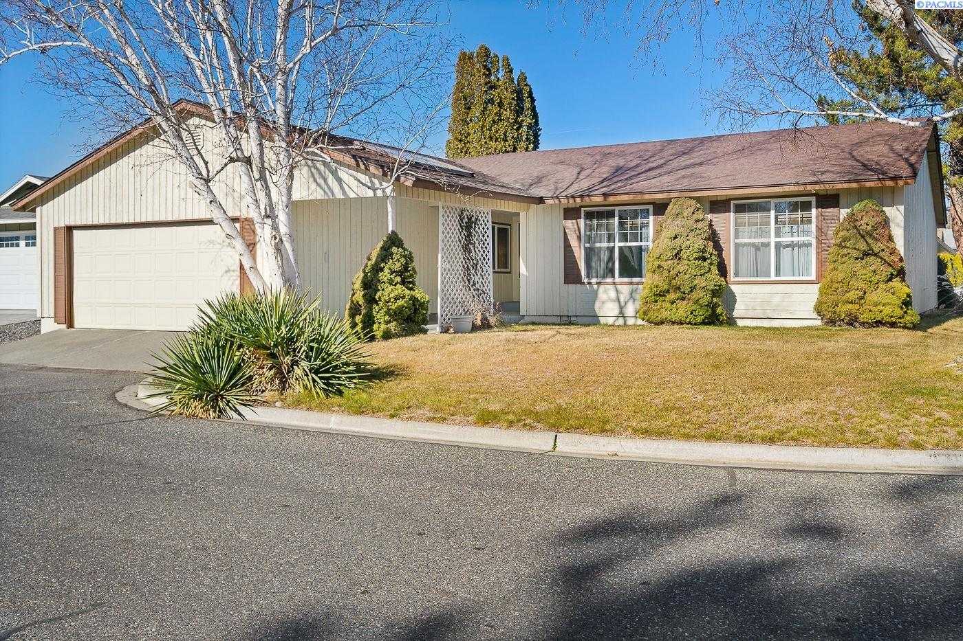 Photo of Newly Listed – 353 Driftwood Court, Richland, WA 99354