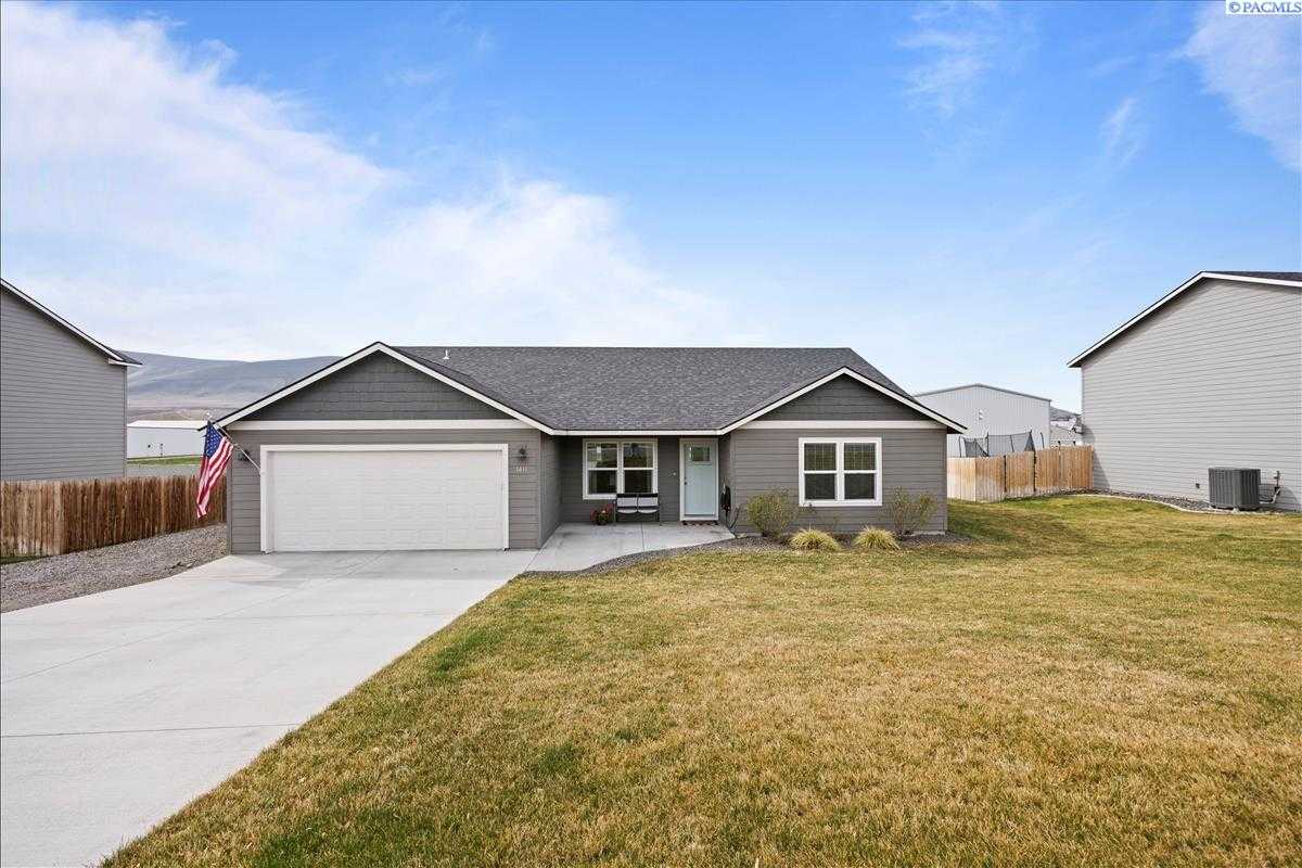 Photo of Newly Listed – 1411 Della, Benton City, WA 99320