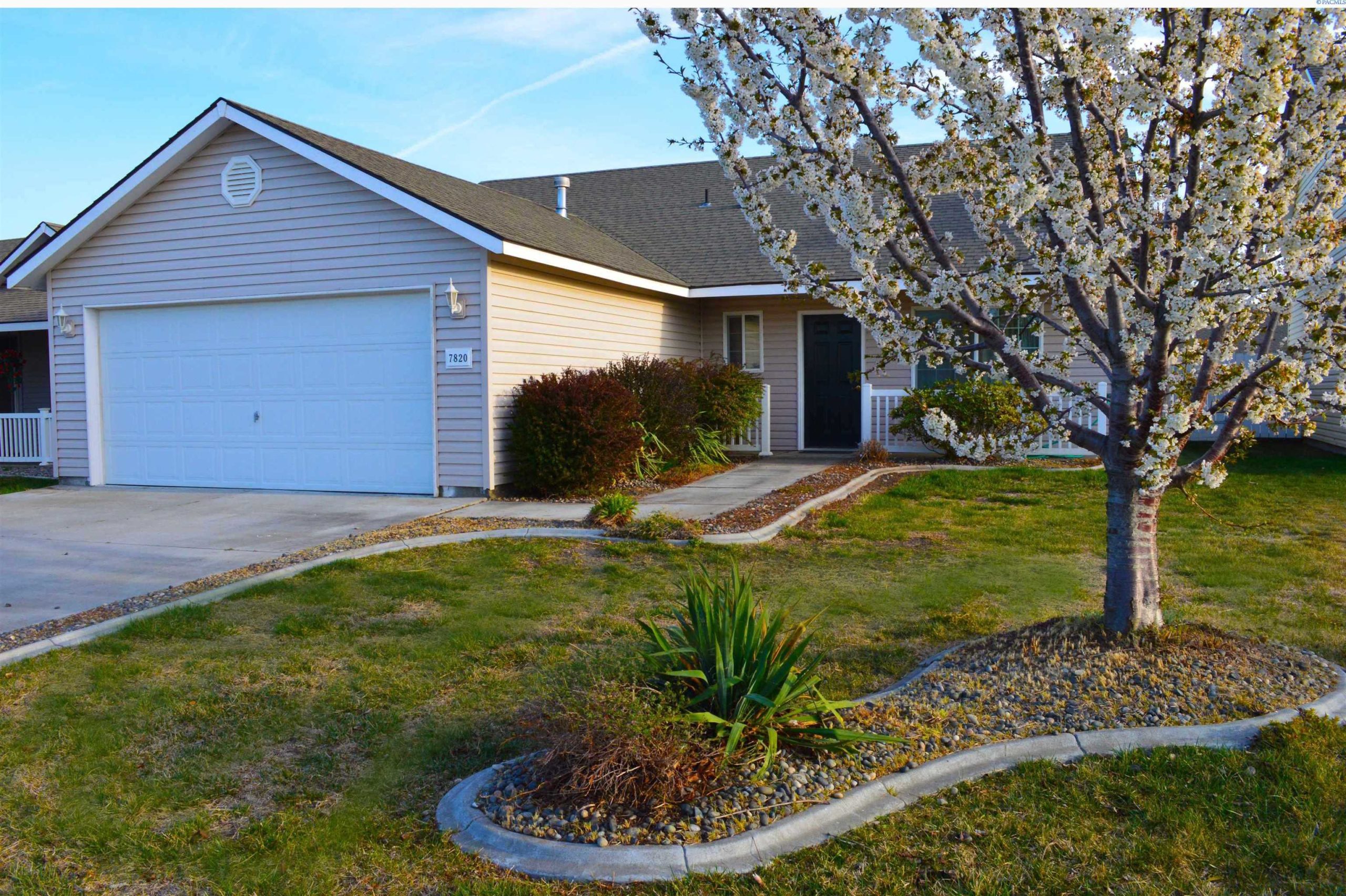 Photo of Newly Listed – 7820 White Bluffs Ct., Pasco, WA 99301