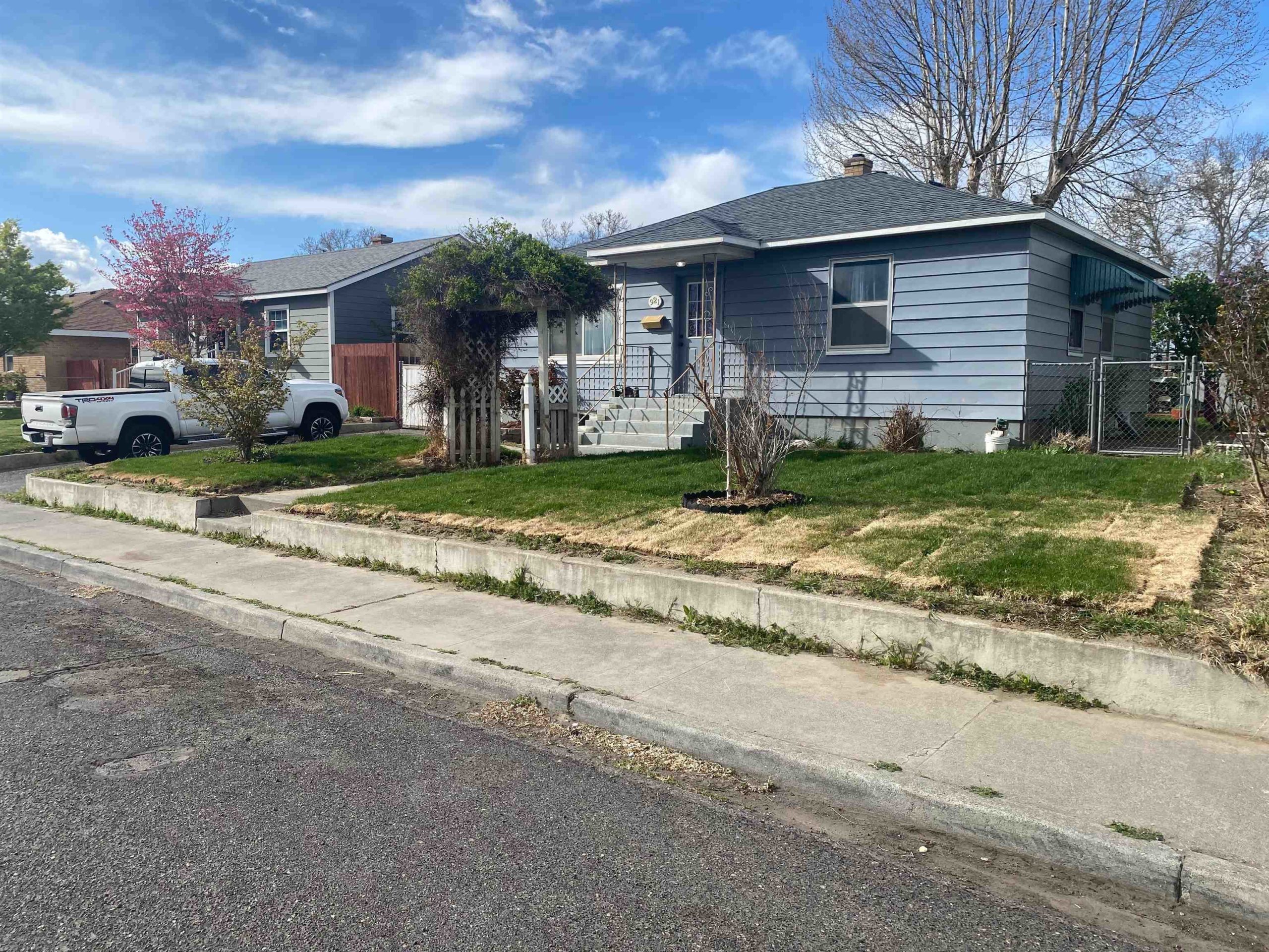 Photo of Newly Listed – 921 W Brown St., Pasco, WA 99301