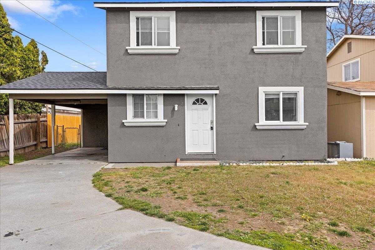 Photo of Newly Listed – 201 E 8th Pl, Kennewick, WA 99336