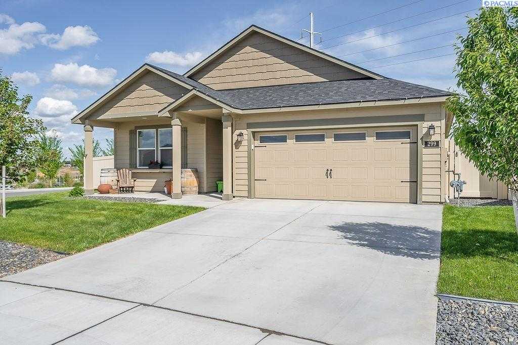 Photo of Newly Listed – 299 Wishkah Drive, Richland, WA 99352