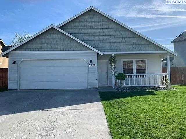 Photo of Newly Listed – 3210 S Quincy Pl., Kennewick, WA 99337
