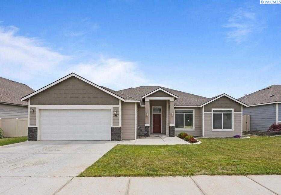 Photo of Newly Listed – 2967 S Grant St, Kennewick, WA 99338