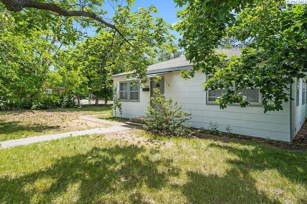 Photo of Newly Listed – 701 Abbot Street, Richland, WA 99352