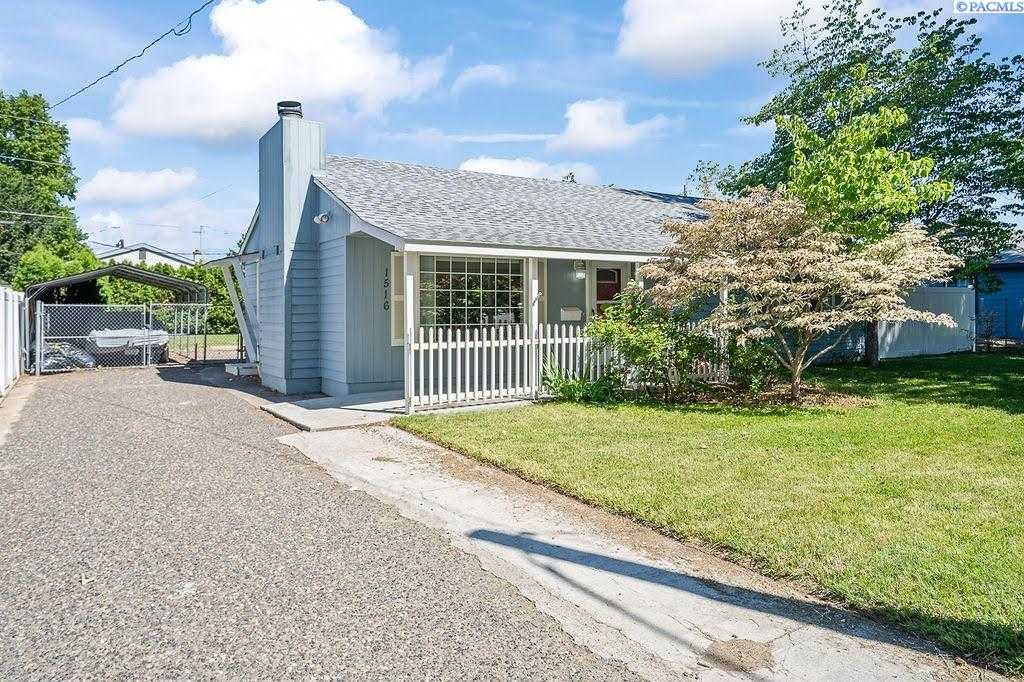 Photo of Newly Listed – 1516 Birch Ave, Richland, WA 99354
