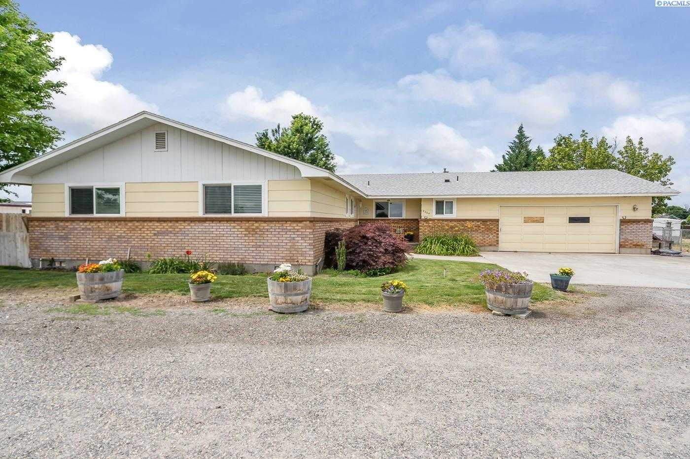 Photo of Newly Listed – 2204 Road 64, Pasco, WA 99301