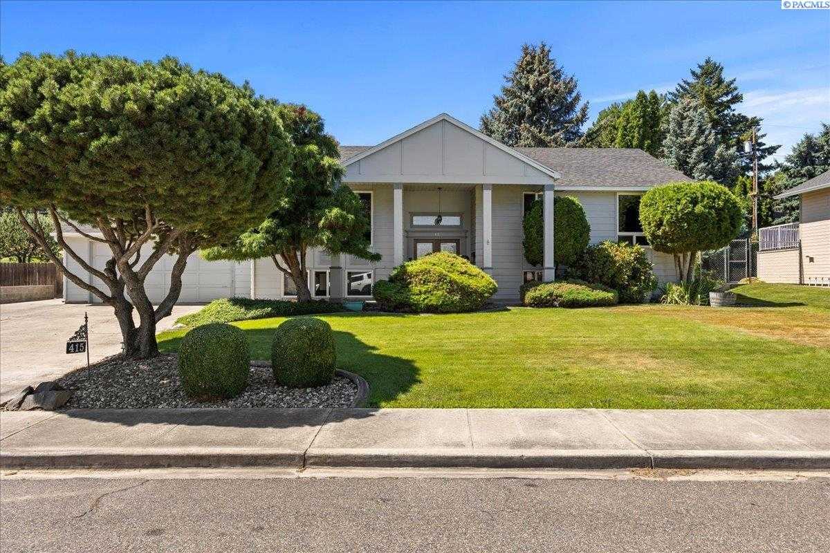 Photo of Newly Listed – 415 W 21st Pl, Kennewick, WA 99337