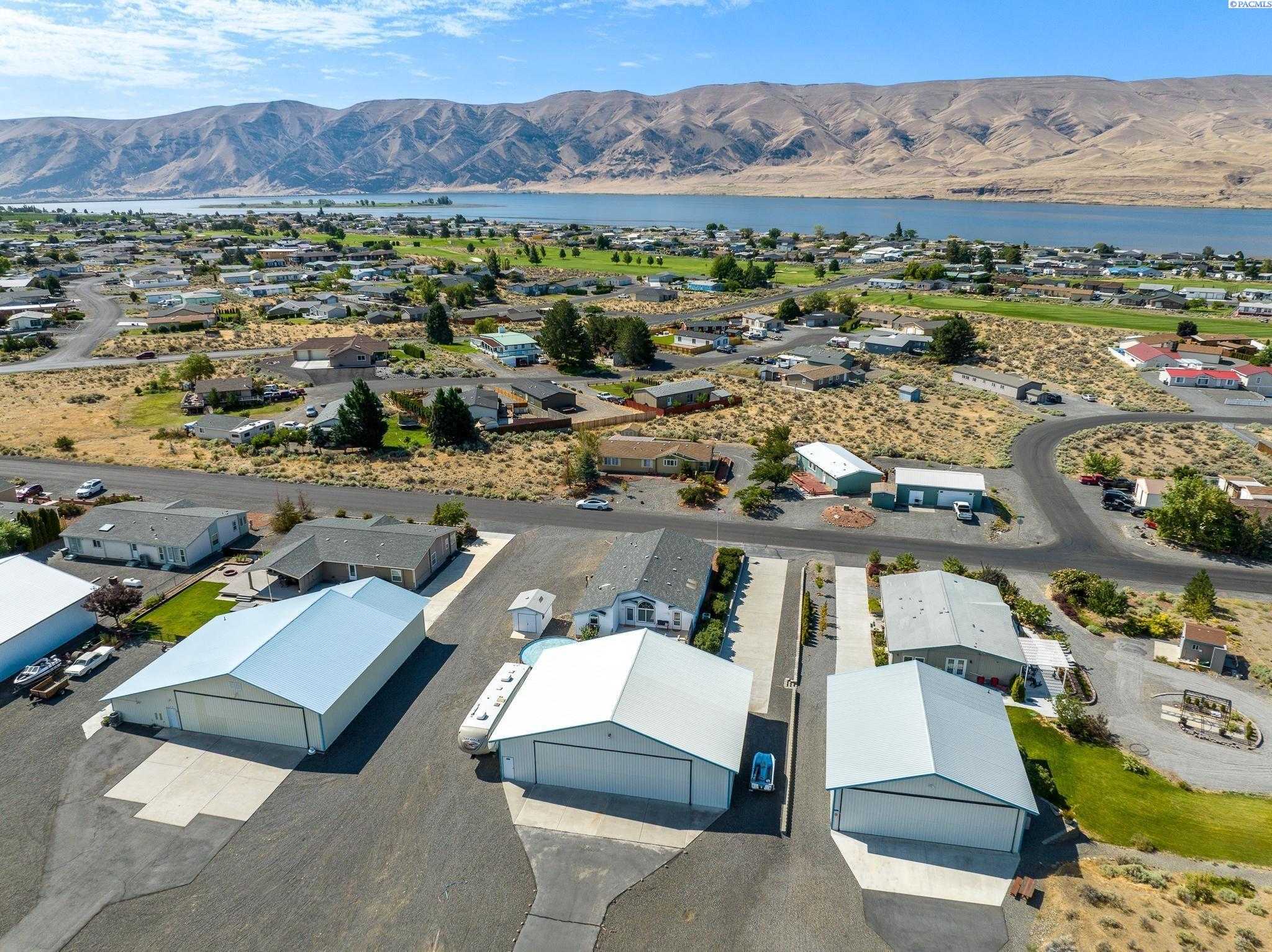 Photo of Newly Listed – 119 Sw Airport Way, Mattawa, WA 99349