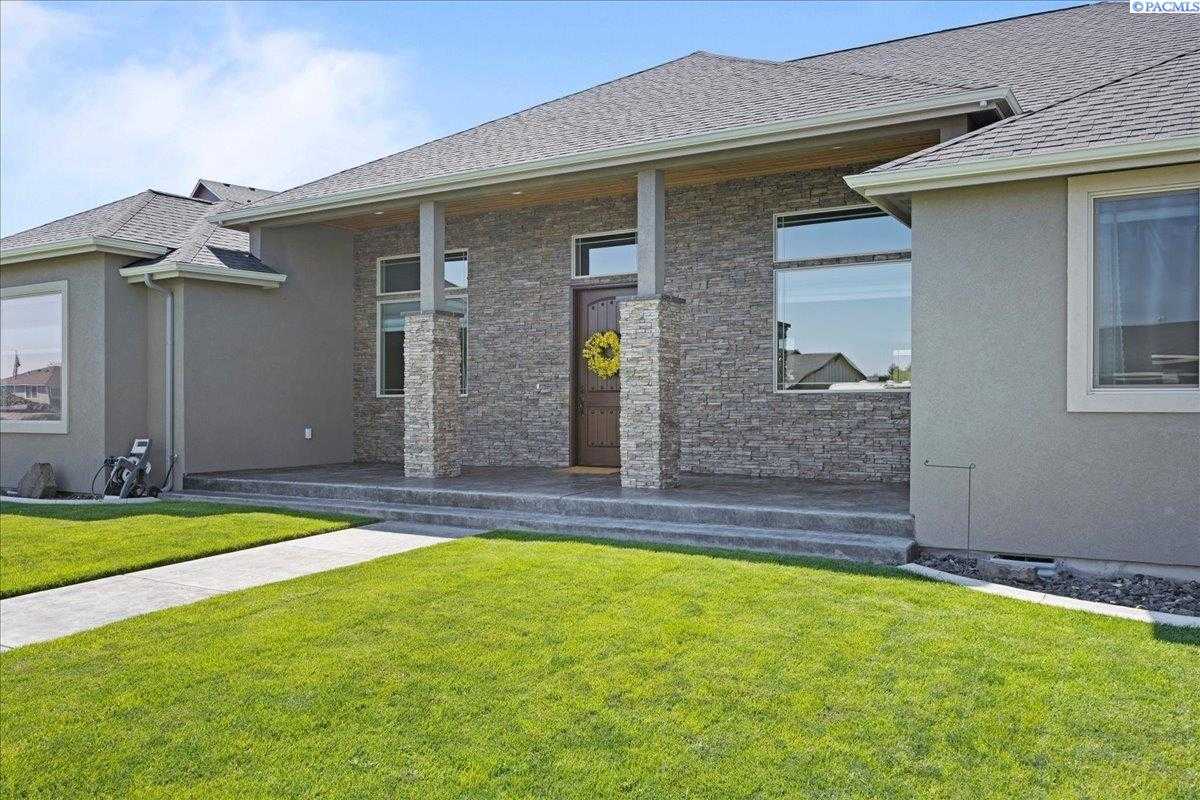 Photo of Newly Listed – 4804 Big Horn, Pasco, WA 99301