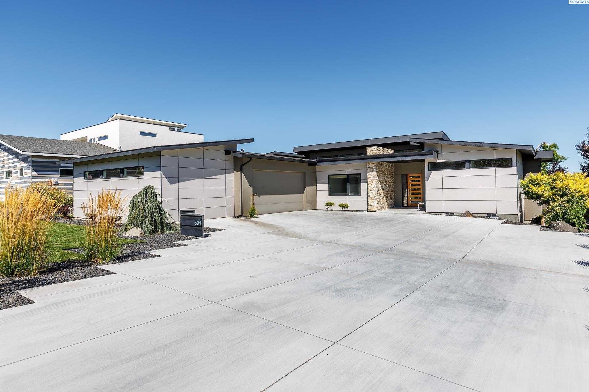 Photo of Newly Listed – 504 Melissa, Richland, WA 99352