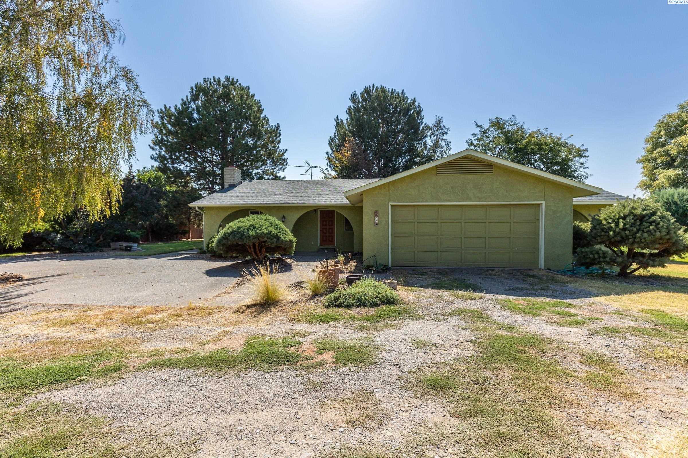 Photo of Newly Listed – 55 Champion St, Touchet, WA 99360