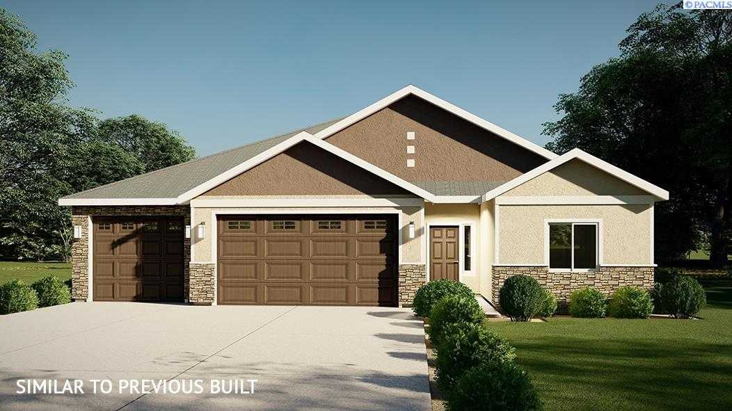 Photo of Newly Listed – 8502 Dusty Maiden Dr, Pasco, WA 99301