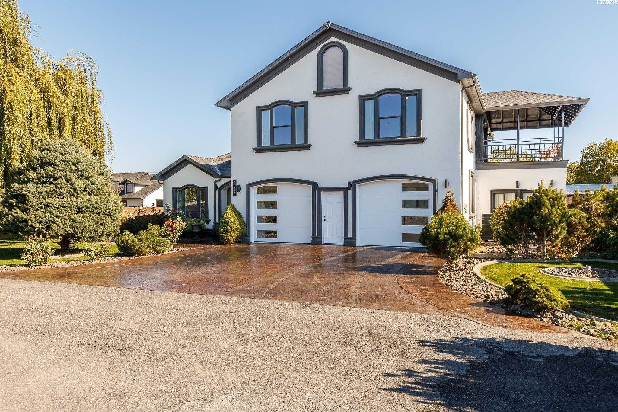 Photo of Newly Listed – 4614 W Metaline Ave, Kennewick, WA 99336