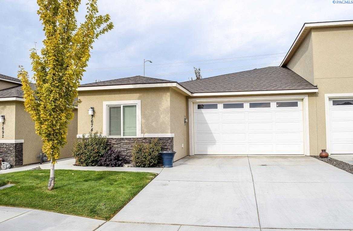 Photo of Newly Listed – 7674 10th Pl., Kennewick, WA 99338