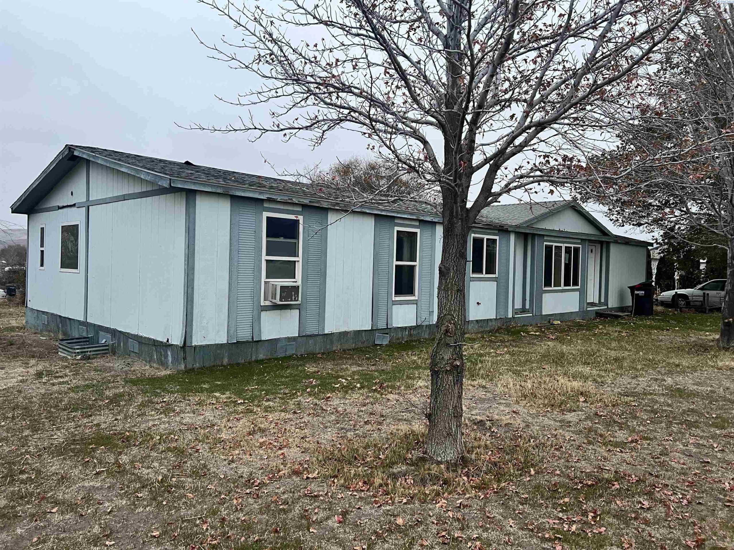 Photo of Newly Listed – 23402 E Limestone Rd., Benton City, WA 99320