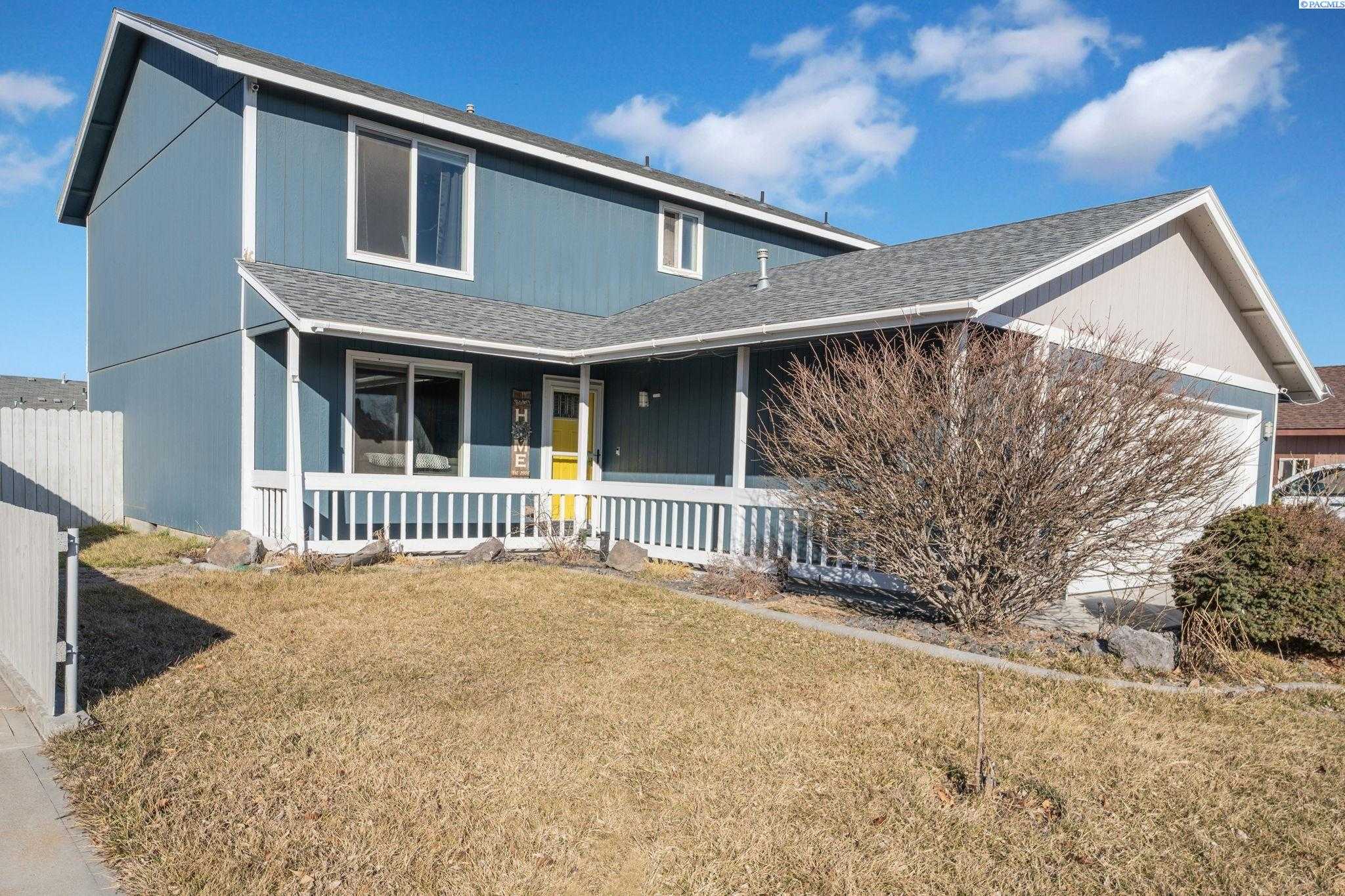 Photo of Newly Listed – 6119 Candlestick Dr, Pasco, WA 99301