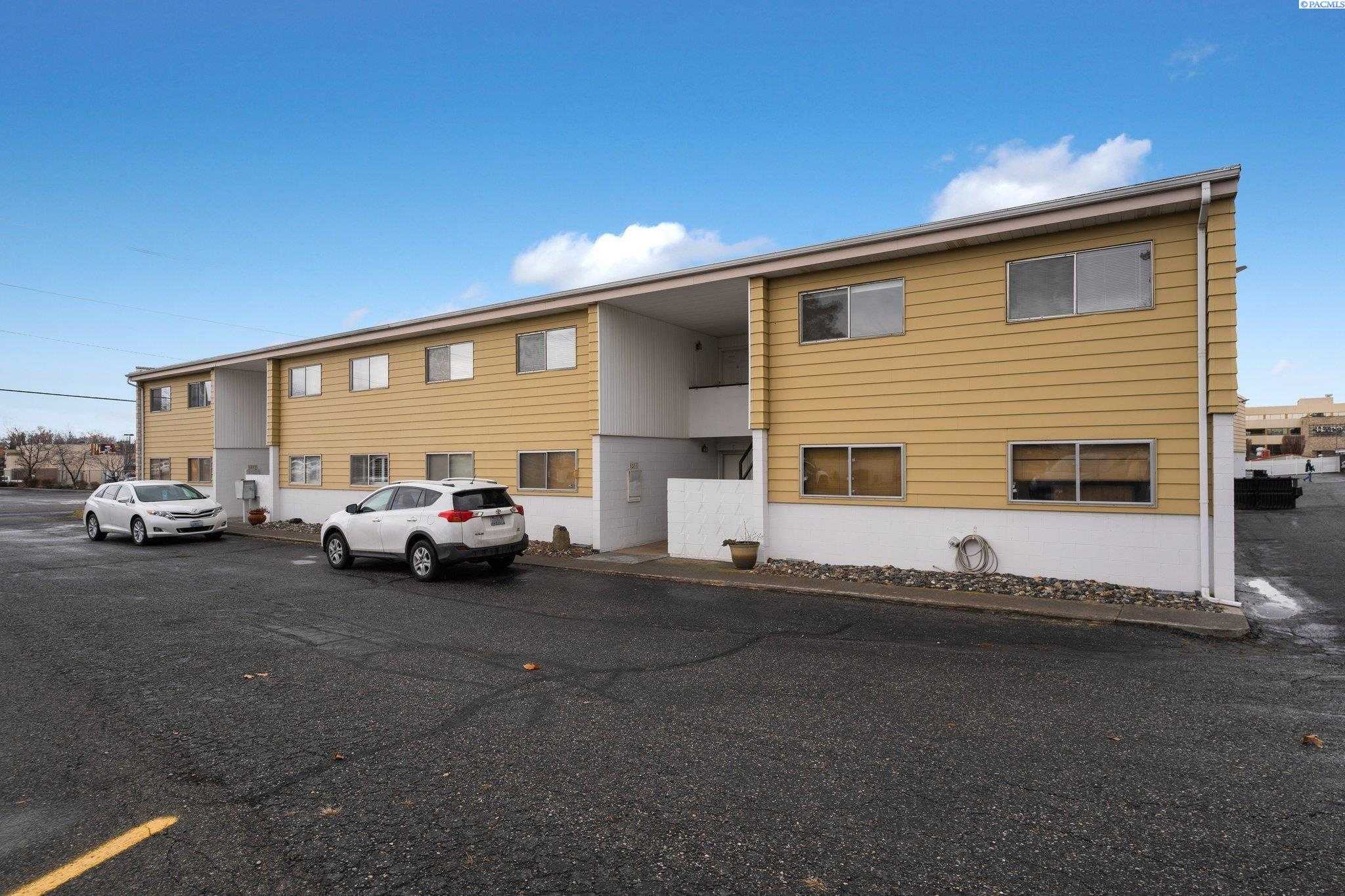 Photo of Newly Listed – 1311 Goethals Drive, Richland, WA 99354