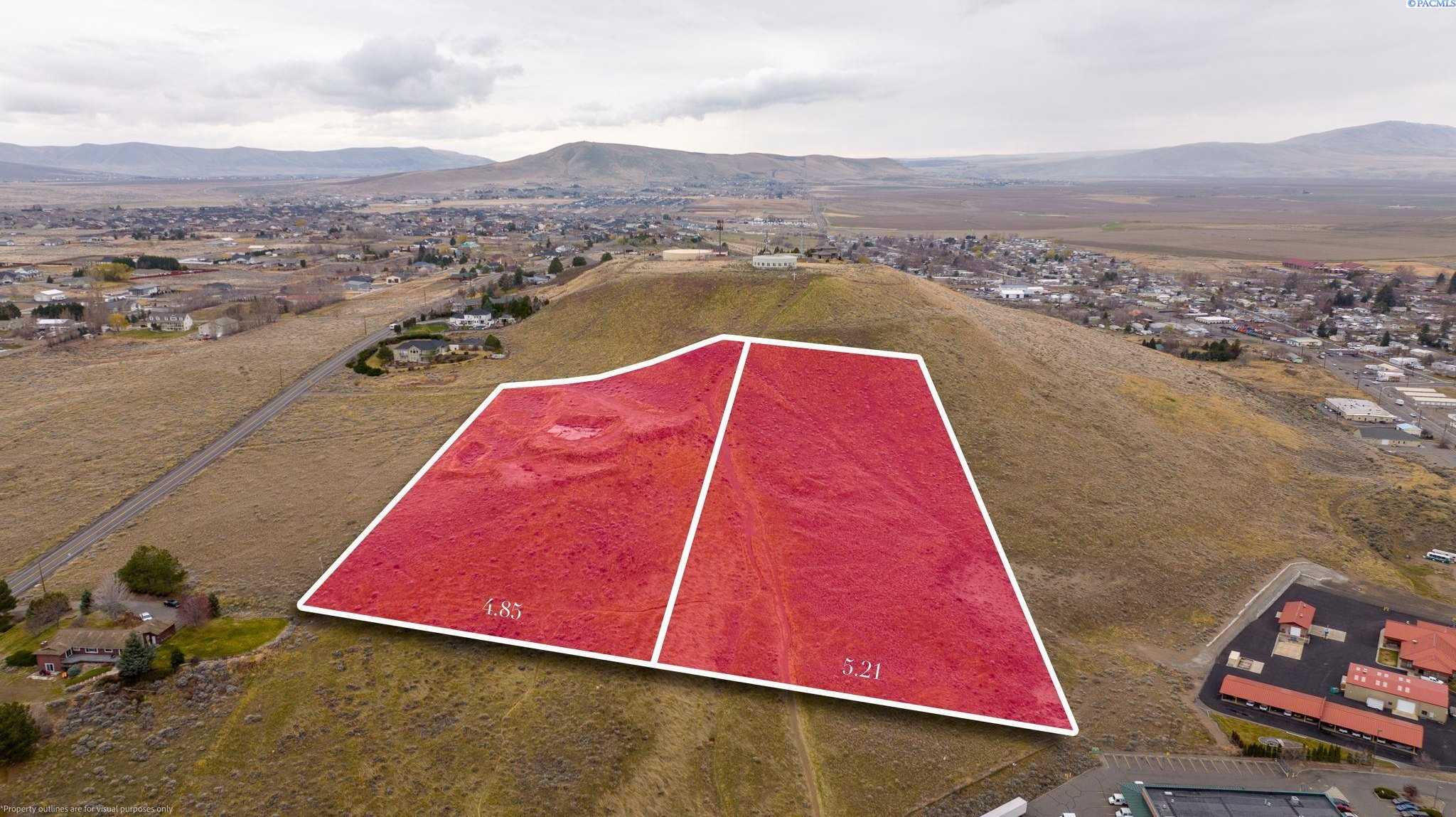 Photo of Newly Listed – 5120 Collins Rd, West Richland, WA 99353