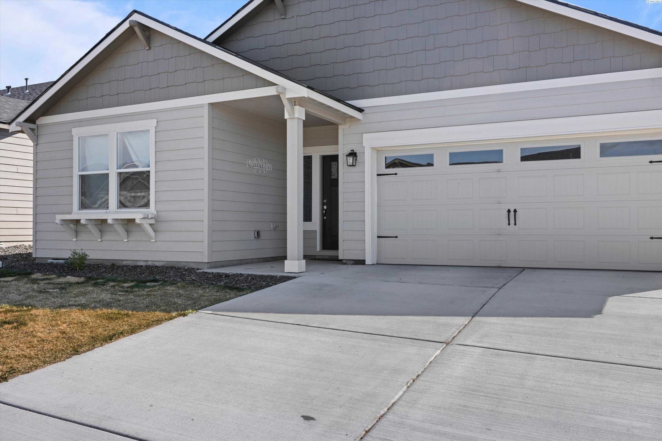 Photo of Newly Listed – 3609 Ibis Ln., Pasco, WA 99301