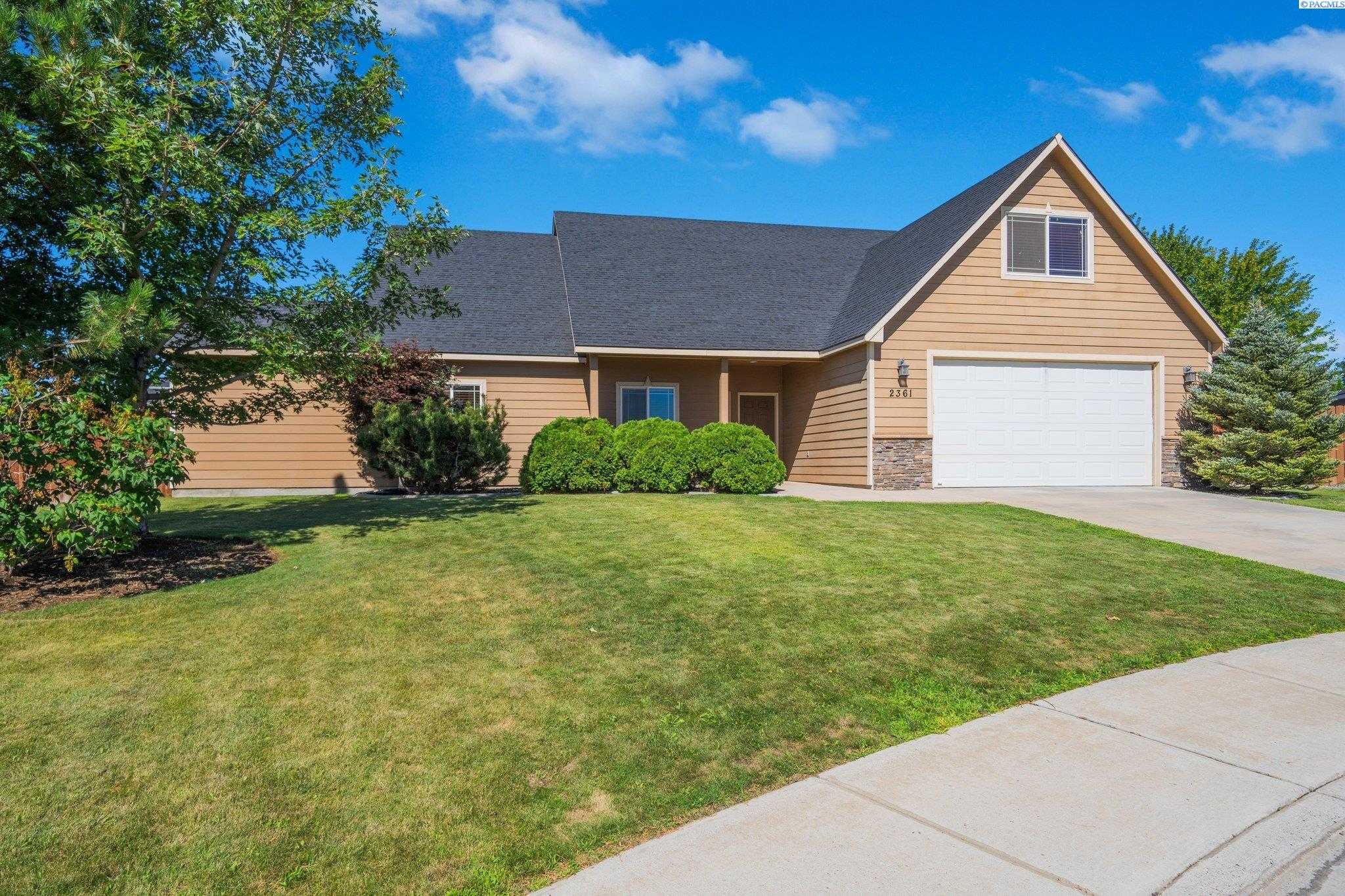 Photo of Newly Listed – 2361 Losino Court, West Richland, WA 99353