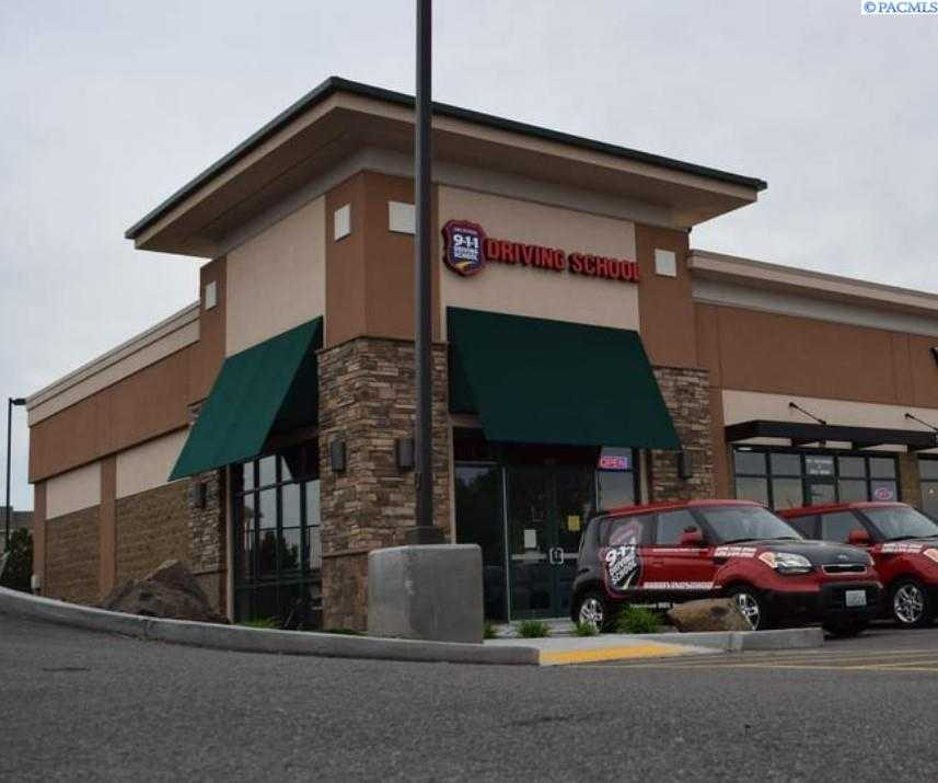Photo of Newly Listed – 911 Driving School, Pasco, WA 99301
