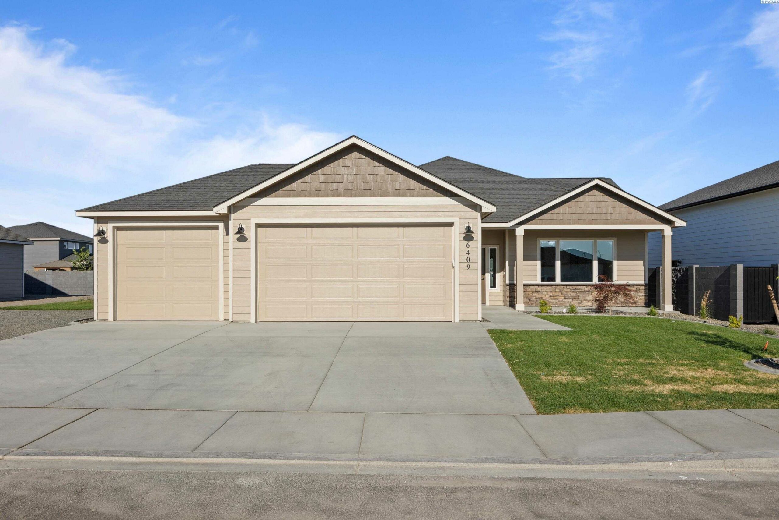 Photo of Newly Listed – 6409 Rd 84 Pl, Pasco, WA 99301