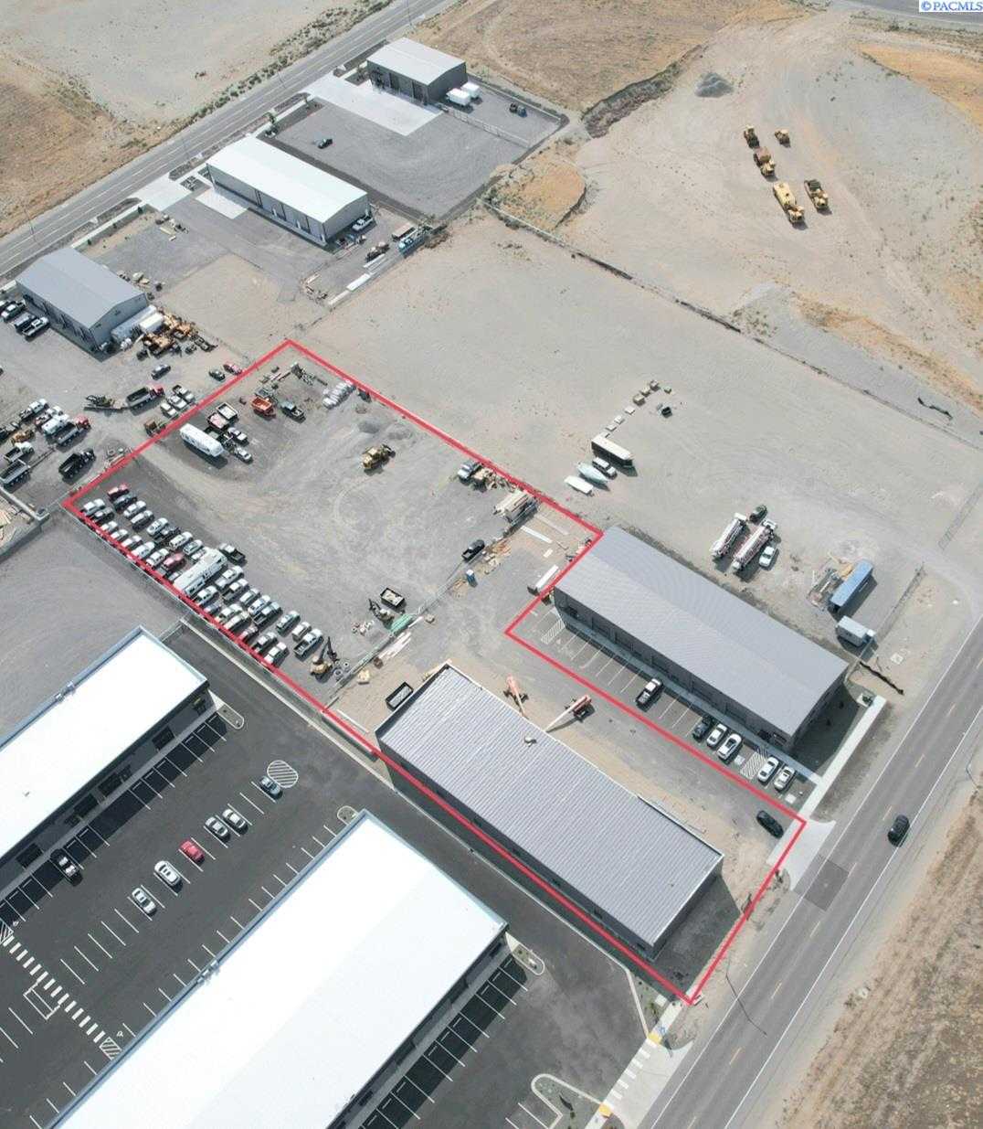 Photo of Newly Listed – 2517 Logan St, Richland, WA 99354